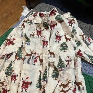 Kids pottery barn Christmas pajamas
